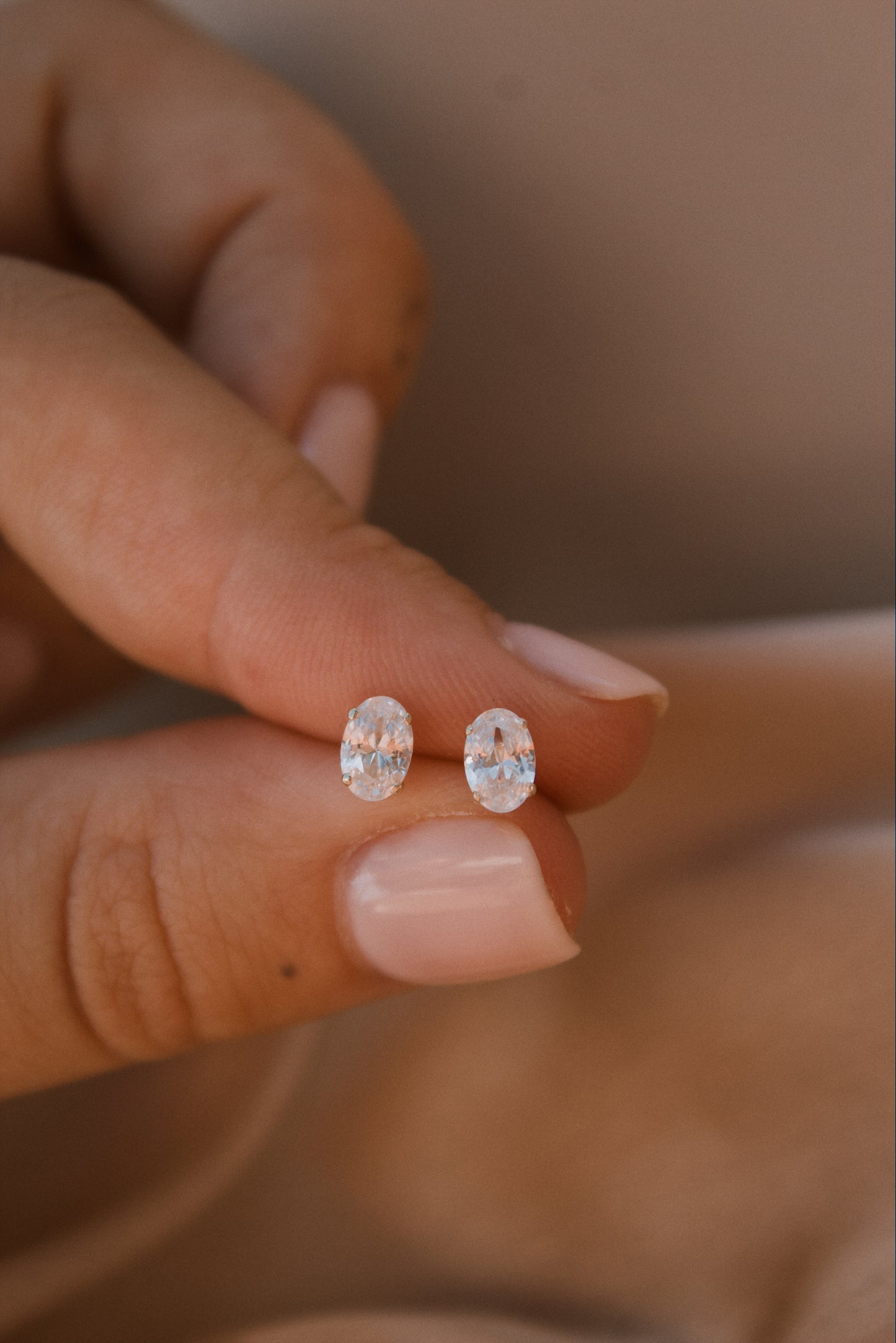 9K yellow Gold Oval Cubic Zirconia Stud Earrings