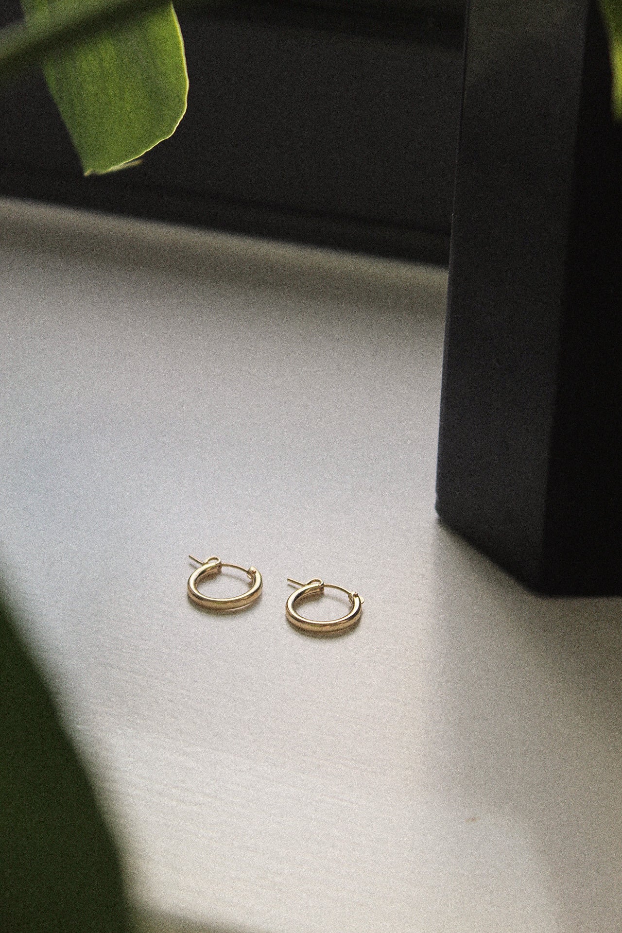 14K Gold Hinged Hoops - Jewellery Hut
