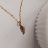 14K Gold Leaf Necklace - Jewellery Hut
