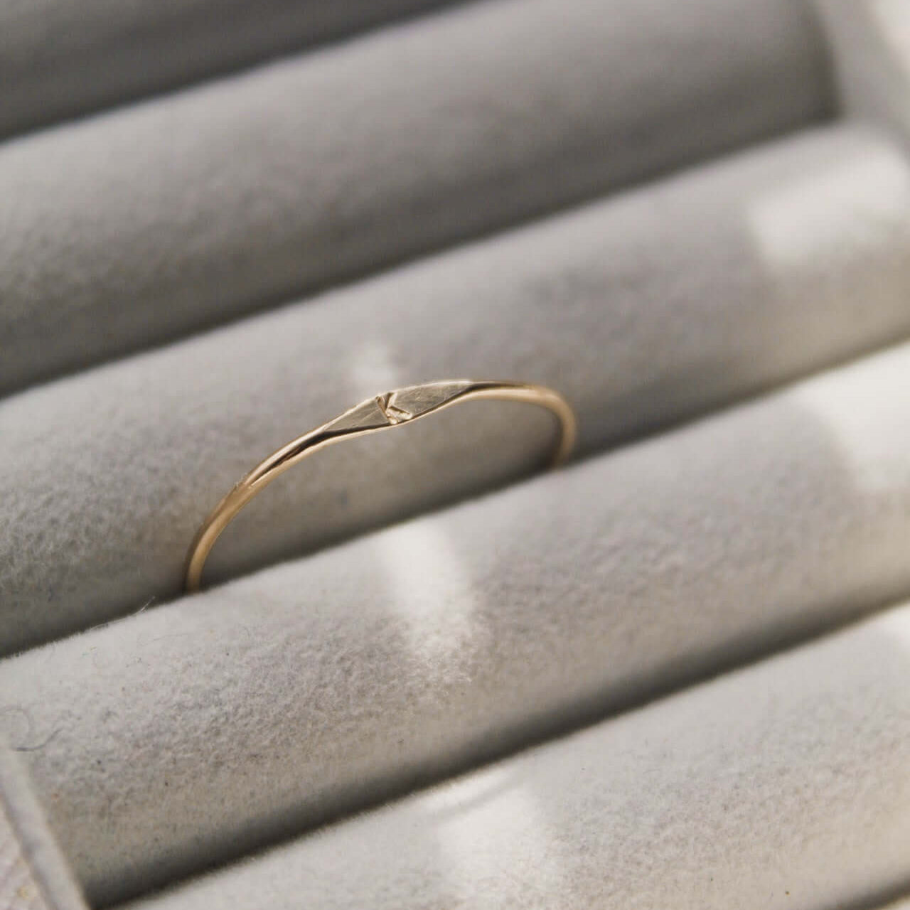 14K Gold Tiny Signet Ring - Jewellery Hut