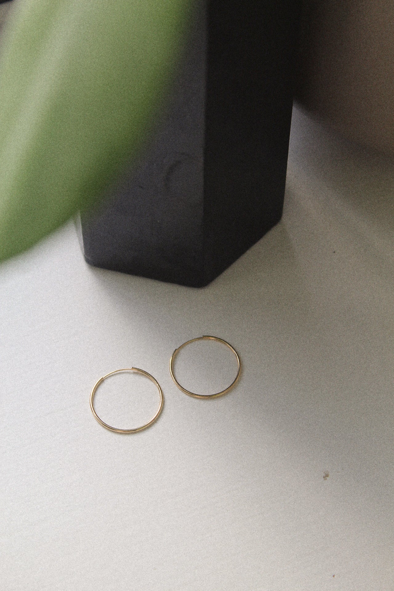 14K Solid Gold 20MM Hoops - Jewellery Hut