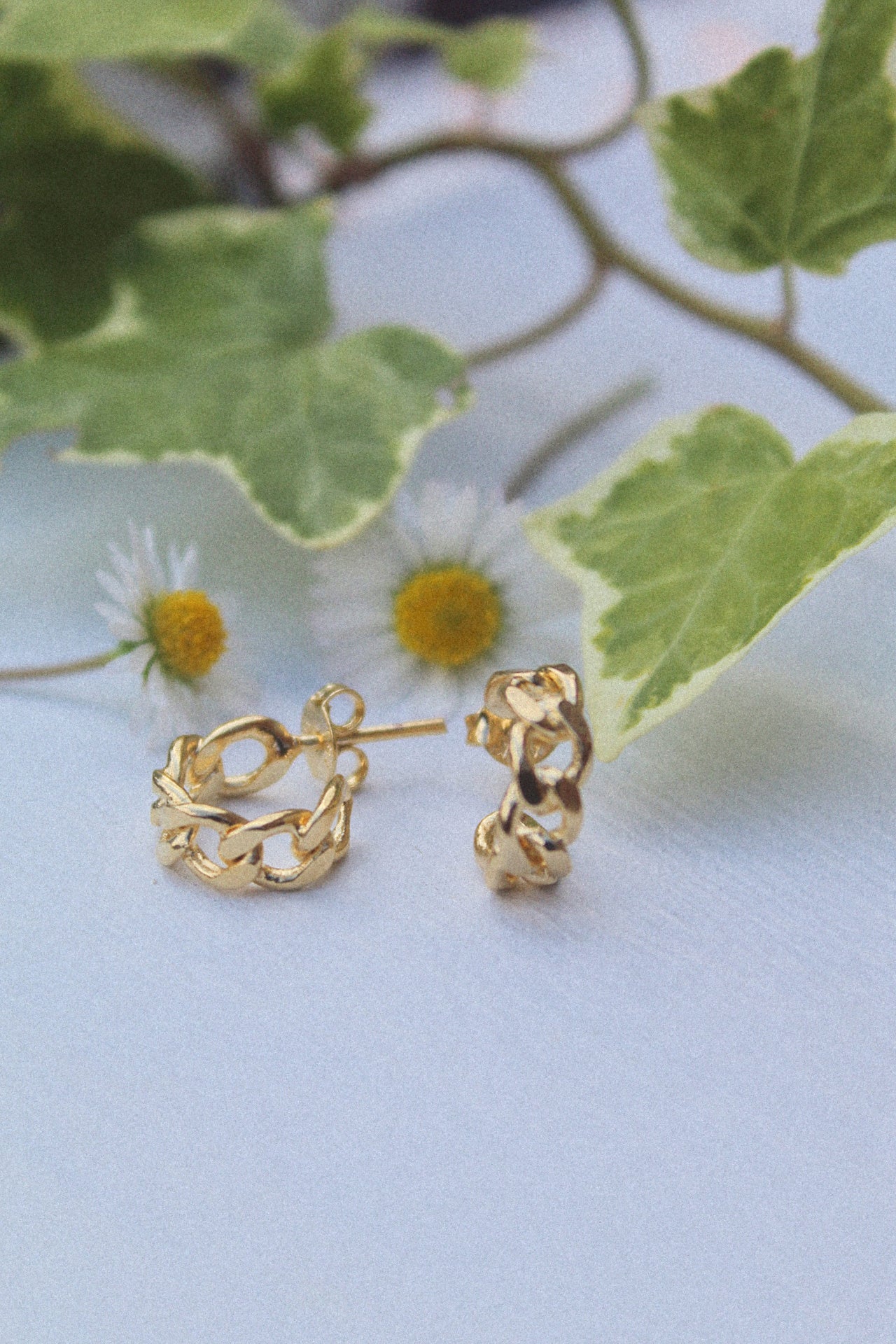 18k Gold Filled Chain Huggie Hoop Earrings - Jewellery Hut