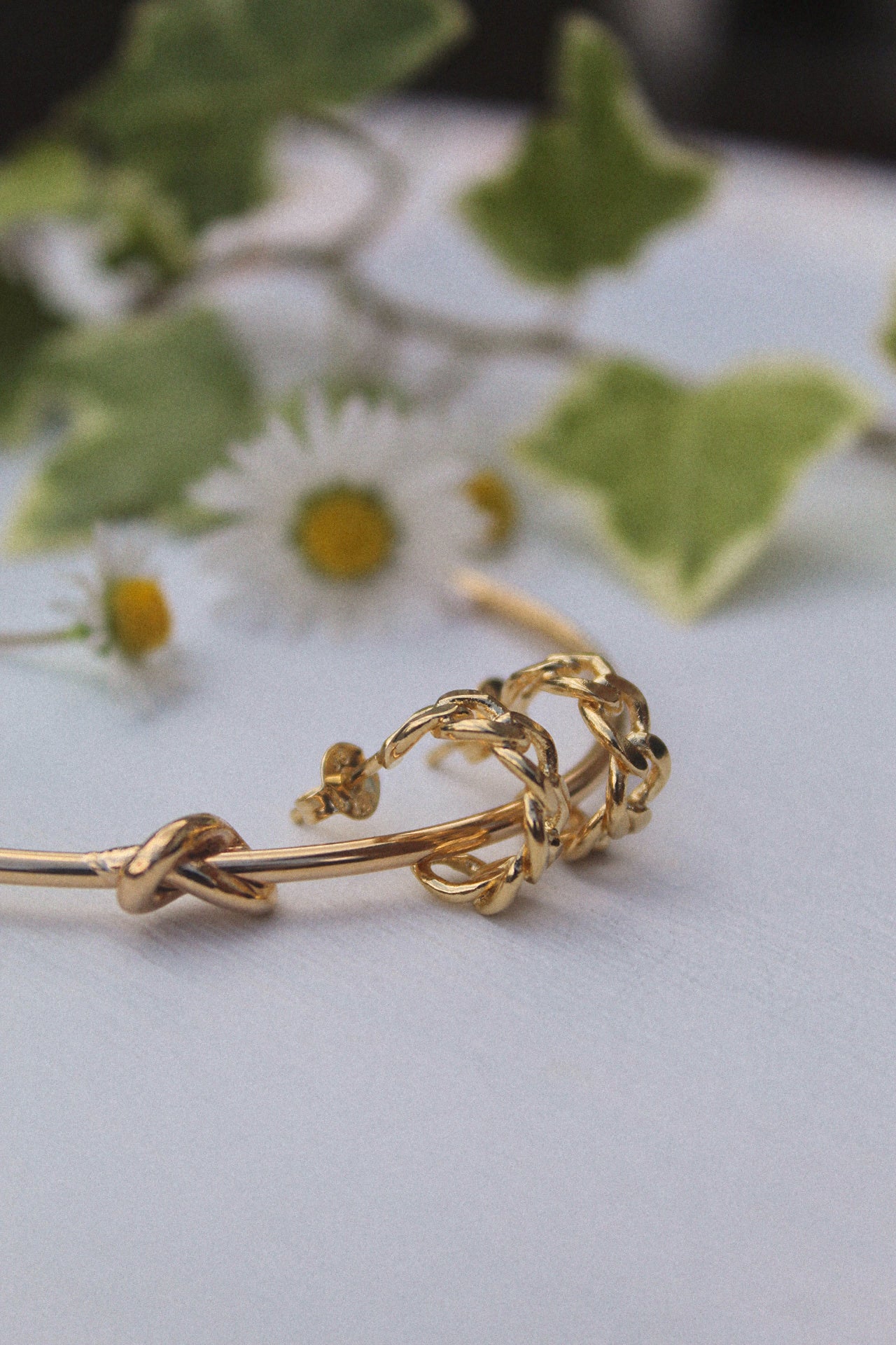 18k Gold Filled Chain Huggie Hoop Earrings - Jewellery Hut