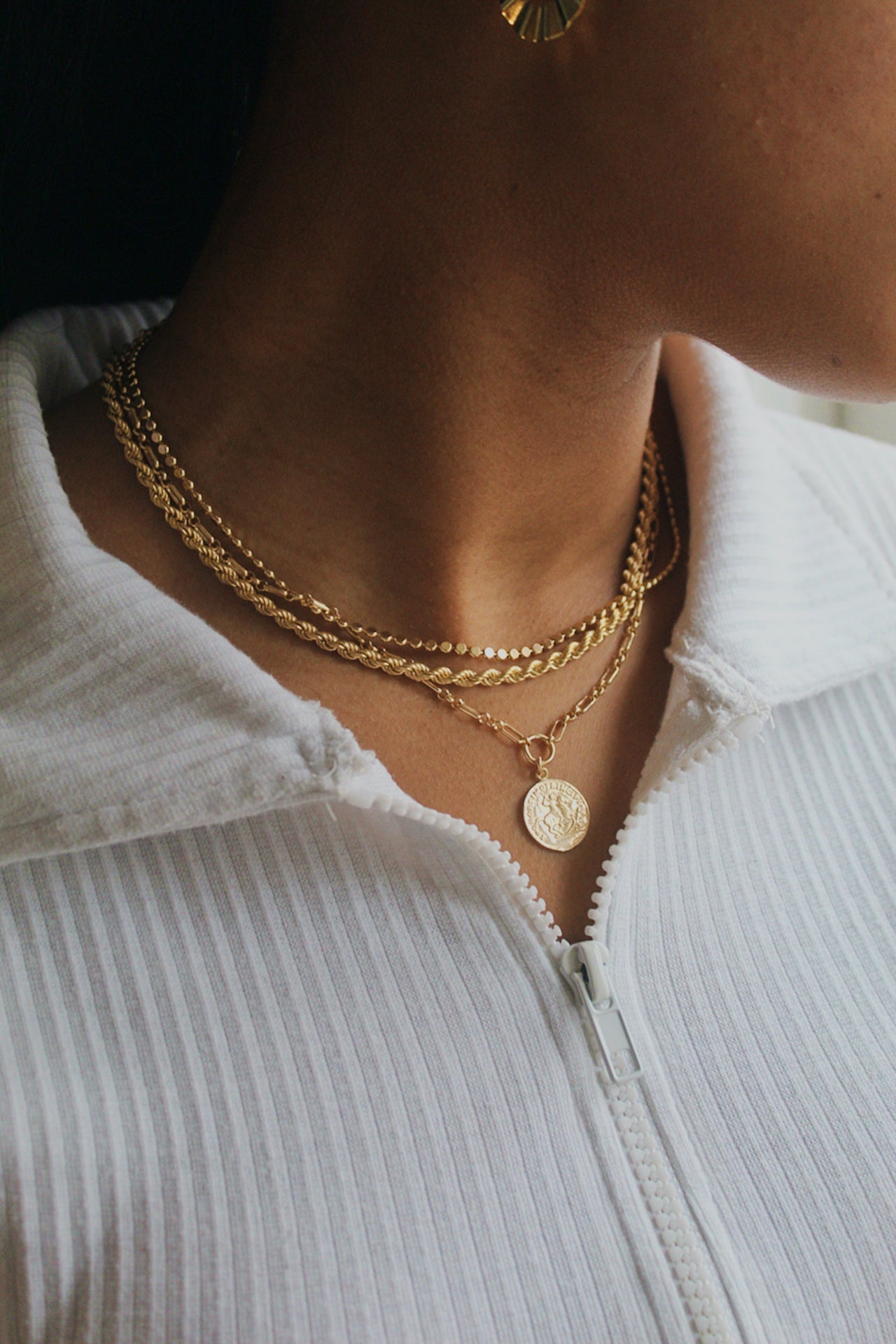 Coin Necklace 18ct Gold Plated - Jewellery Hut