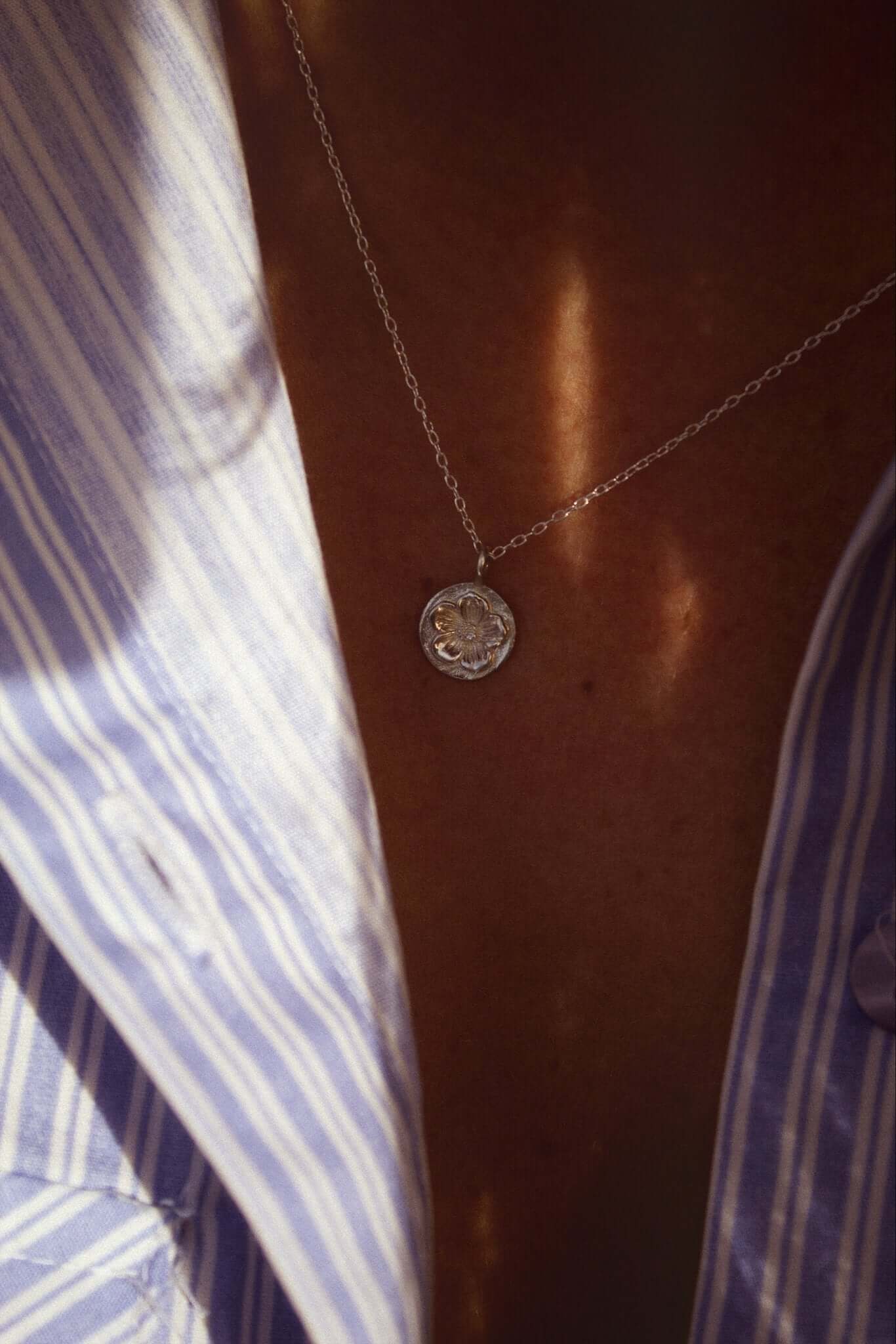 Sterling Silver Flower Necklace - Jewellery Hut