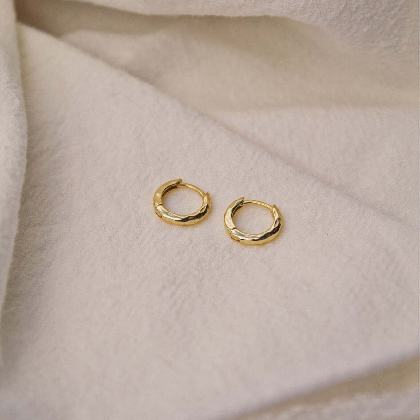18K Gold Vermeil Huggie Hoop Earrings - Jewellery Hut