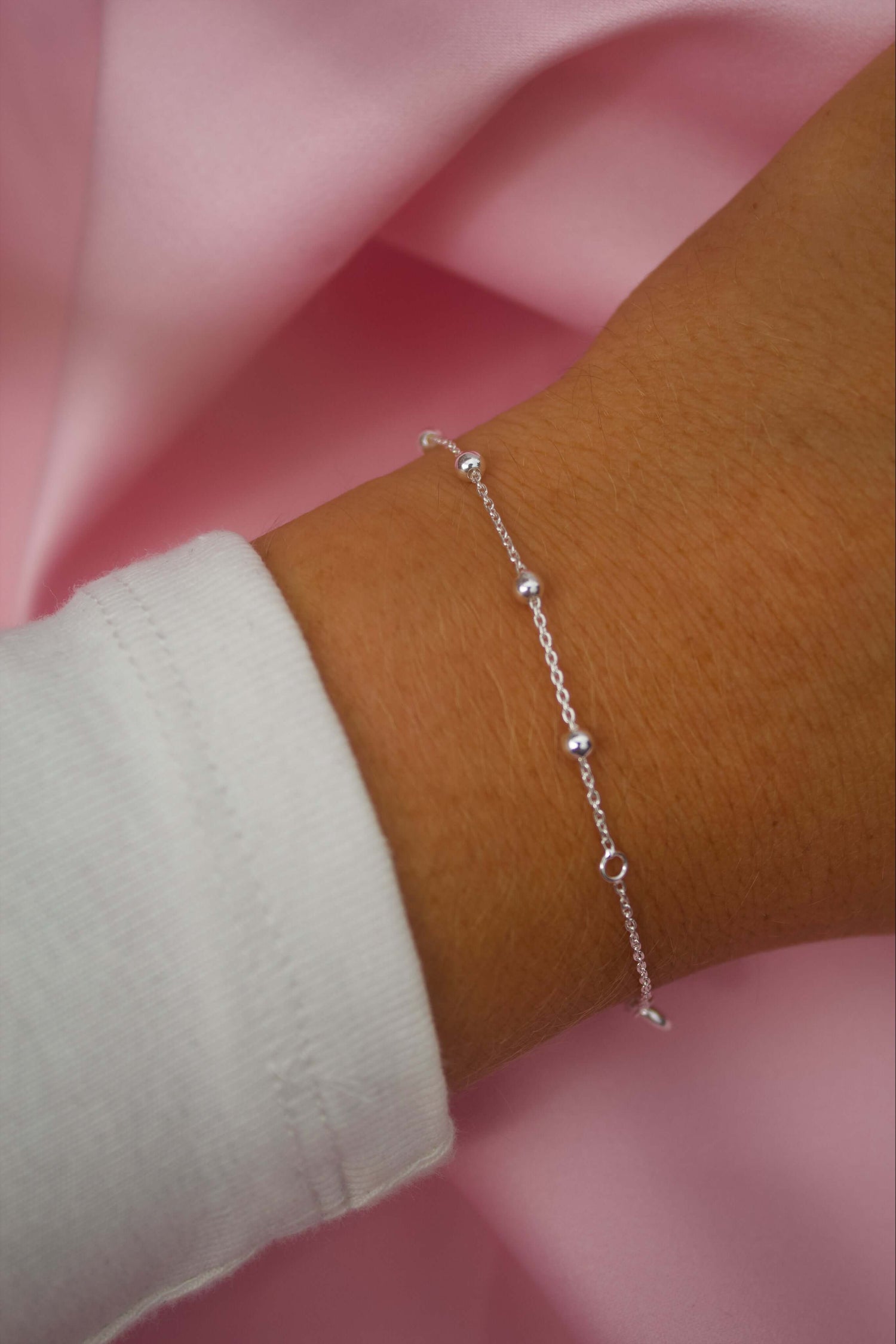 Jewellery Hut l Premium Affordable Everyday Jewellery