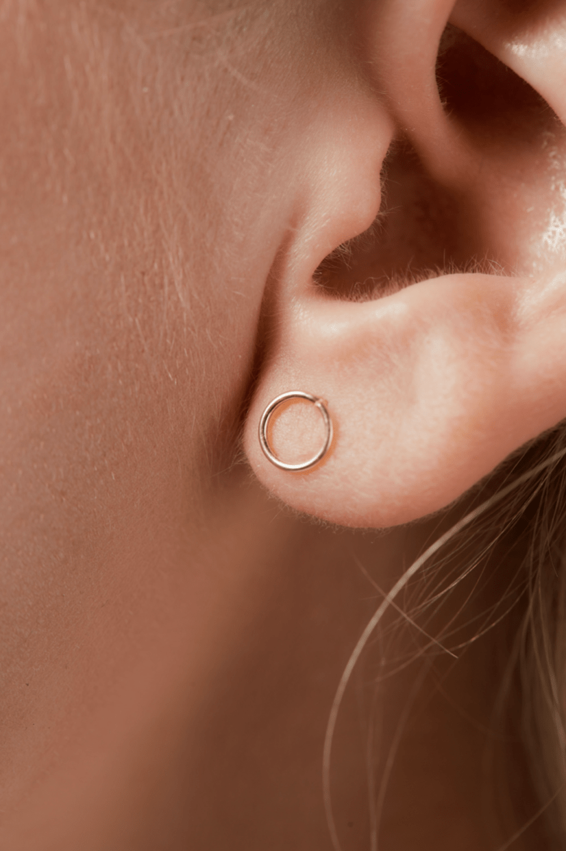 14K Gold Circle Stud Earrings - Jewellery Hut