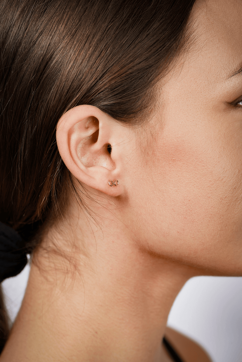 14K Gold Infinity Stud Earrings - Jewellery Hut