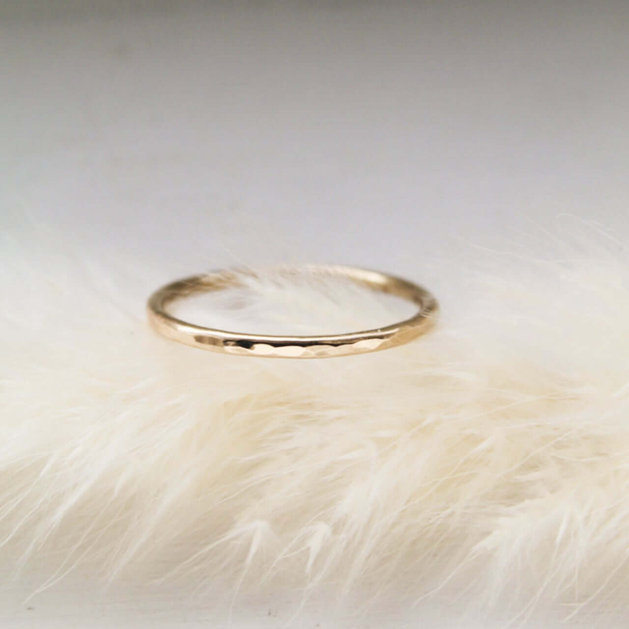 14K Gold Ring Hammered Finish - Jewellery Hut
