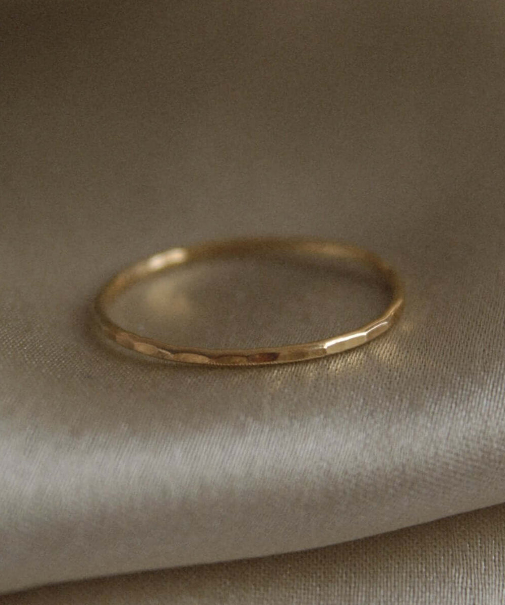 14K Gold Ring Hammered Finish - Jewellery Hut