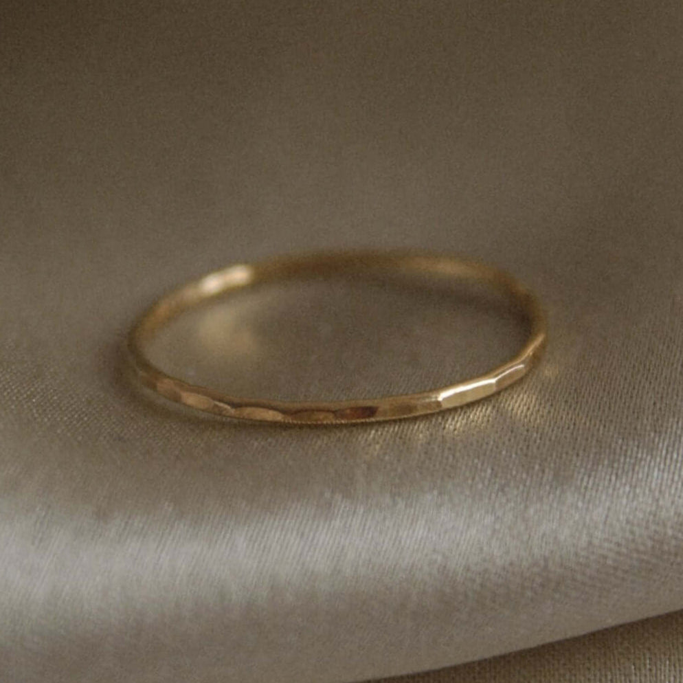14K Gold Ring Hammered Finish - Jewellery Hut
