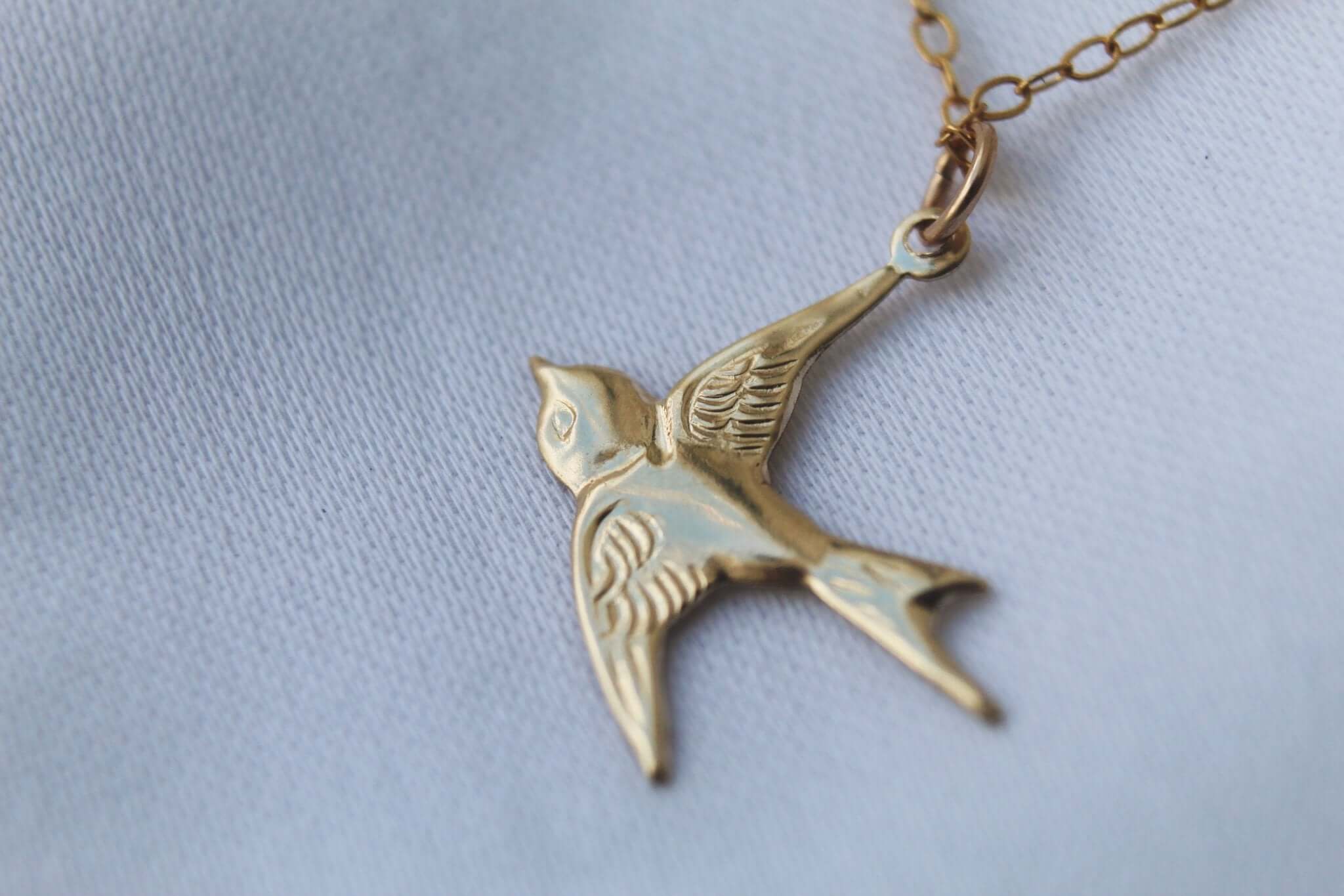 14K Gold Swallow Necklace - Jewellery Hut