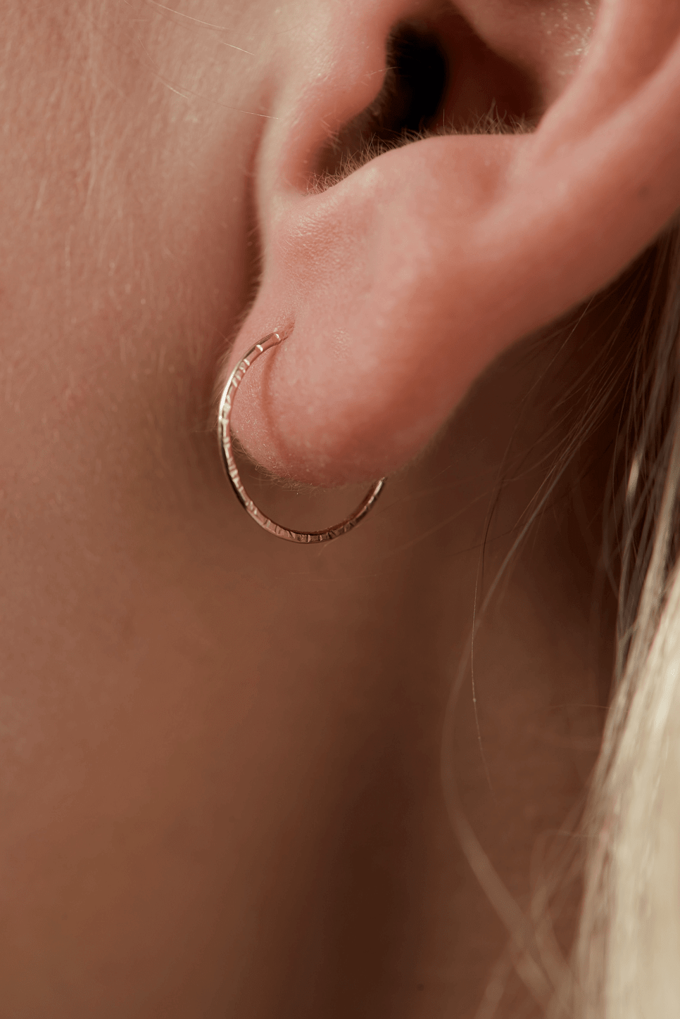 14K Gold Textured Hoops - Jewellery Hut