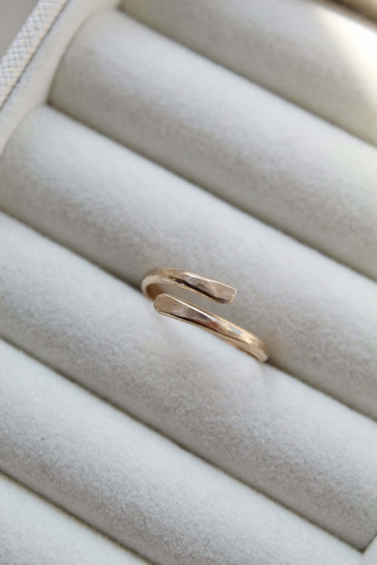 14K Gold Wrap Ring - Jewellery Hut