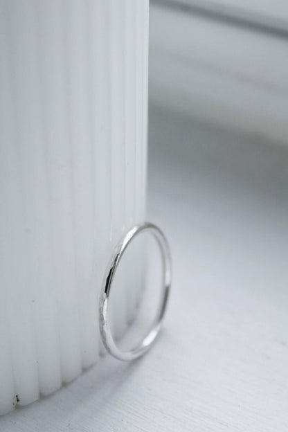 925 Sterling Silver Stacking Ring Hammered Finish - Jewellery Hut