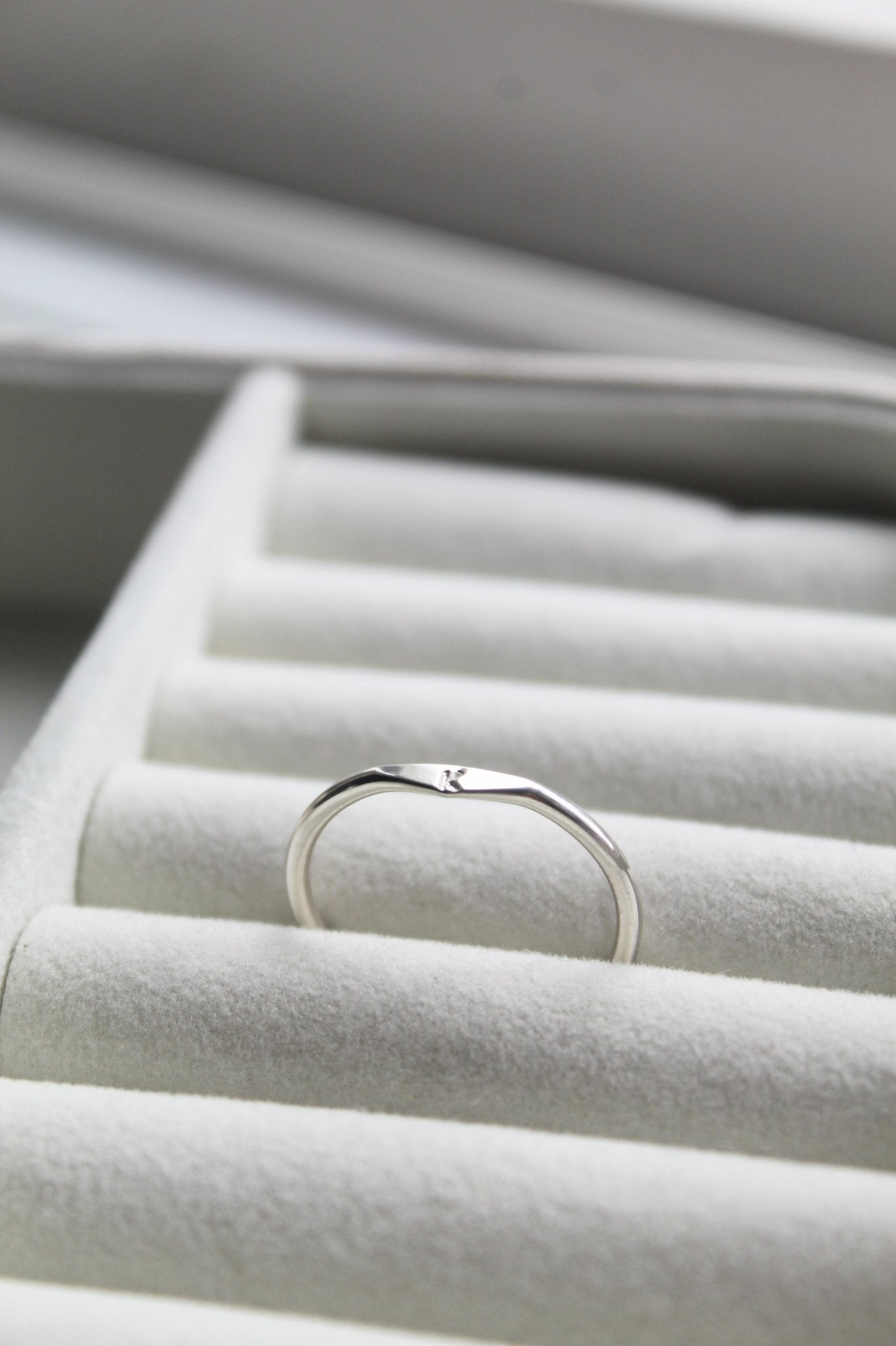925 Sterling Silver Tiny Signet Ring - Jewellery Hut
