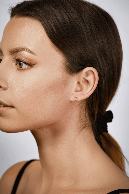 Rose Gold Circle Stud Earrings - Jewellery Hut