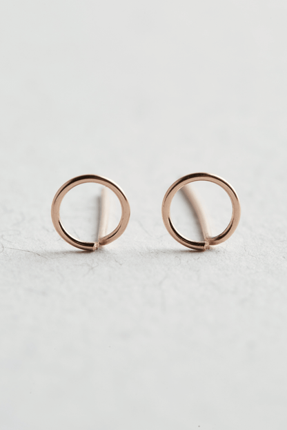 Rose Gold Circle Stud Earrings - Jewellery Hut