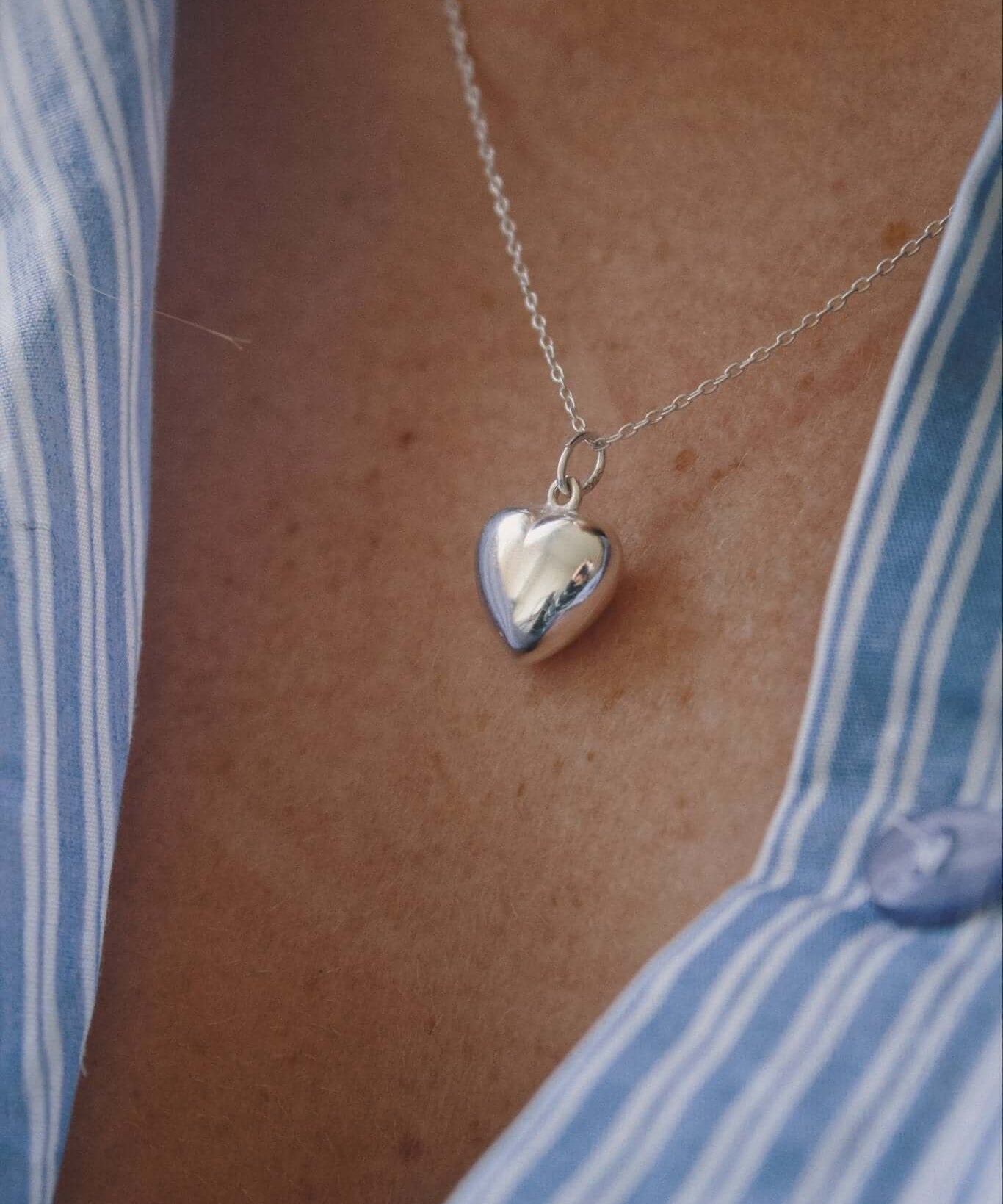 Sterling Silver Solid Heart Necklace - Jewellery Hut