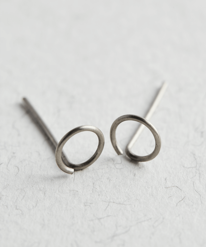 Titanium Circle Stud Earrings - Jewellery Hut
