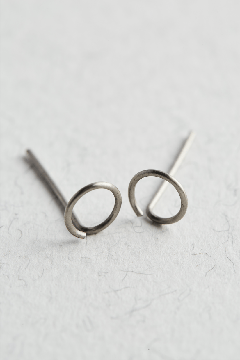 Titanium Circle Stud Earrings - Jewellery Hut