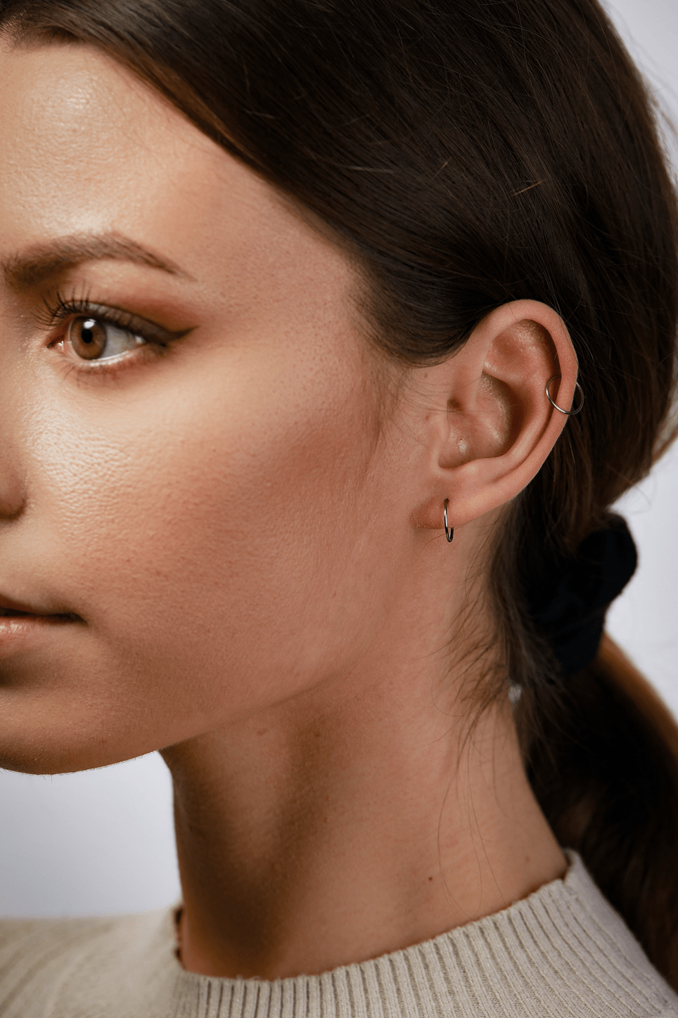 Amazon.com: ERLOSYA Titanium Hoop Earrings for Women,Huggie Cartilage  Earring For Sensitive Ears Hypoallergenic Clip On Earrings Small Hoops  Jewelry for Men Teen Girls (Clip On Earrings): Clothing, Shoes & Jewelry